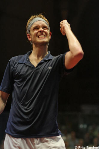 James, demi-finale contre David